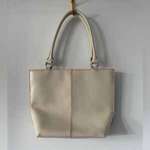 Wilsons Leather White Purse